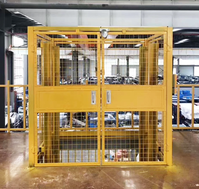 肇庆智能导轨式升降机亮相